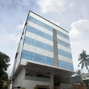 Diwans Court 3*, Kochi India